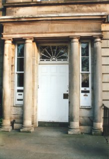 Pedimented entrance in Queen Street